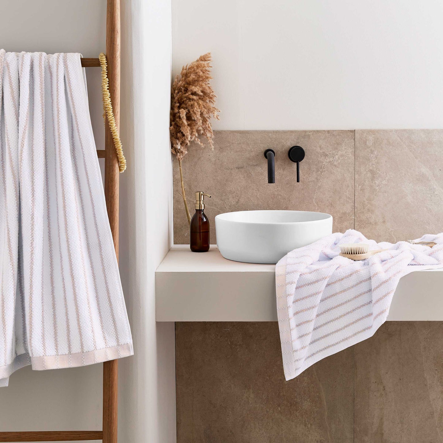 Verity Towels, Pink Shell