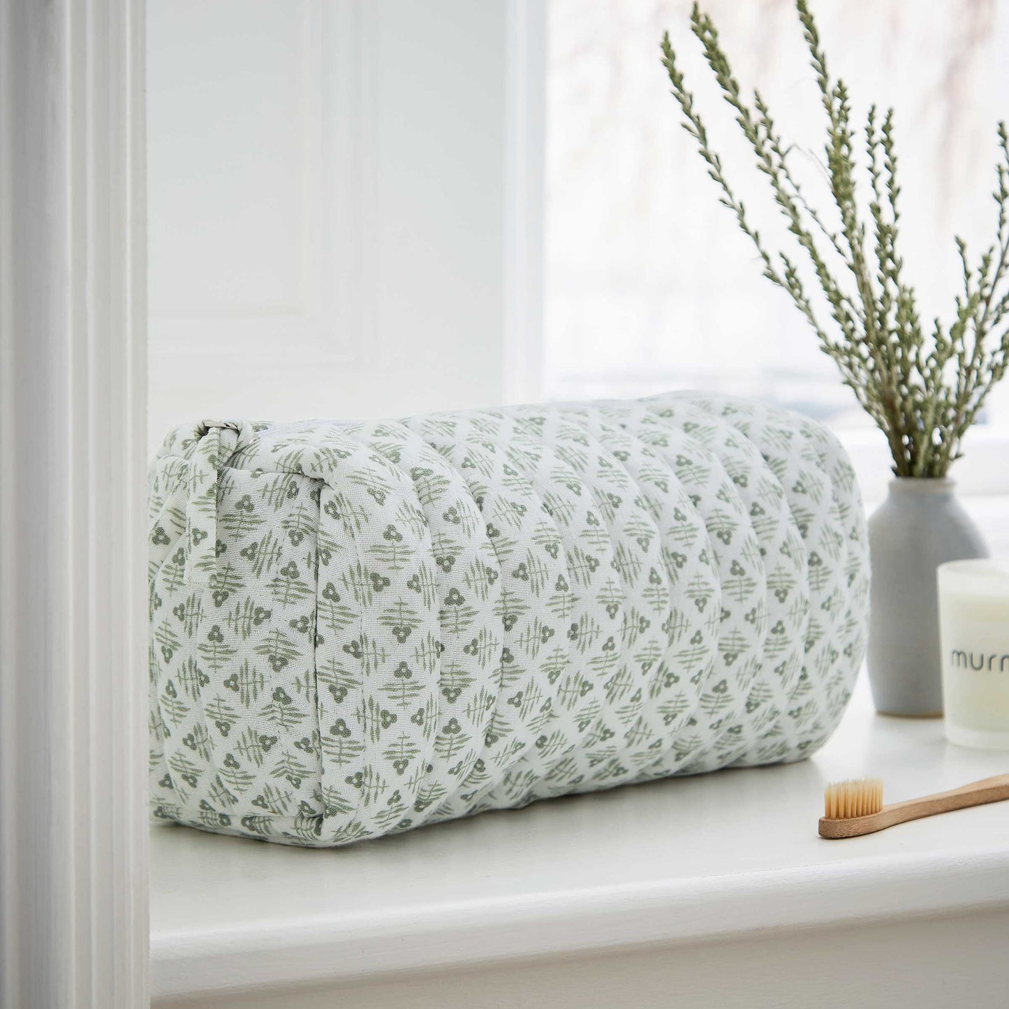 Vie Wash Bag Mourne Green