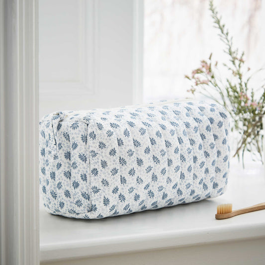 Nara Wash Bag Ballintoy Blue