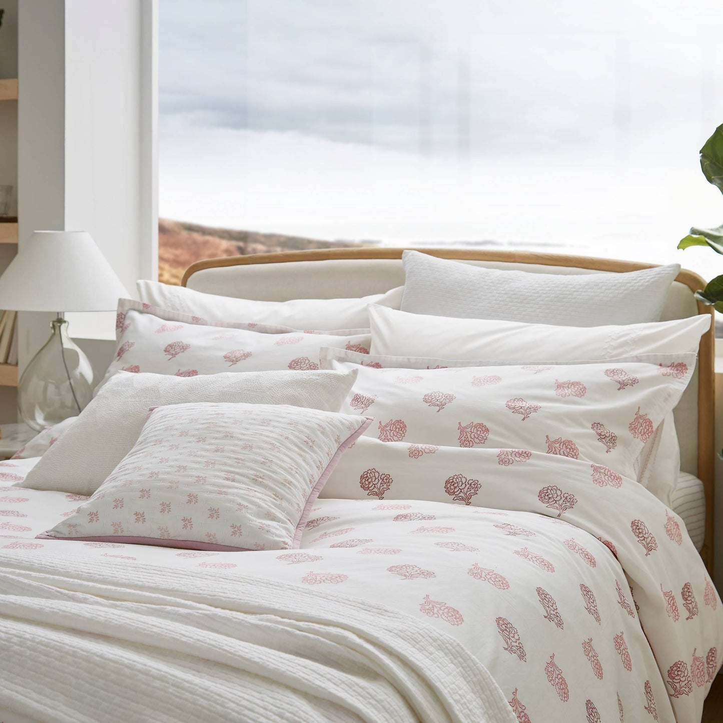 Clemmie Bedding Rose Shell & White
