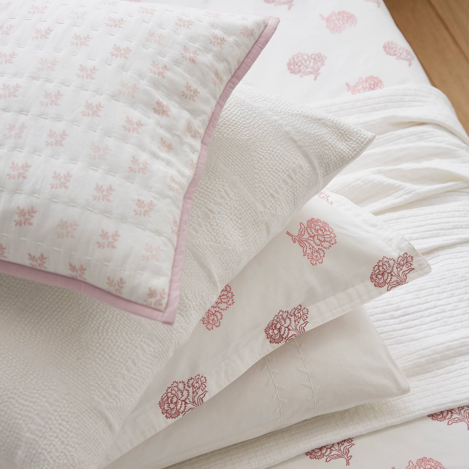Clemmie Pillow Stack Rose Shell & White